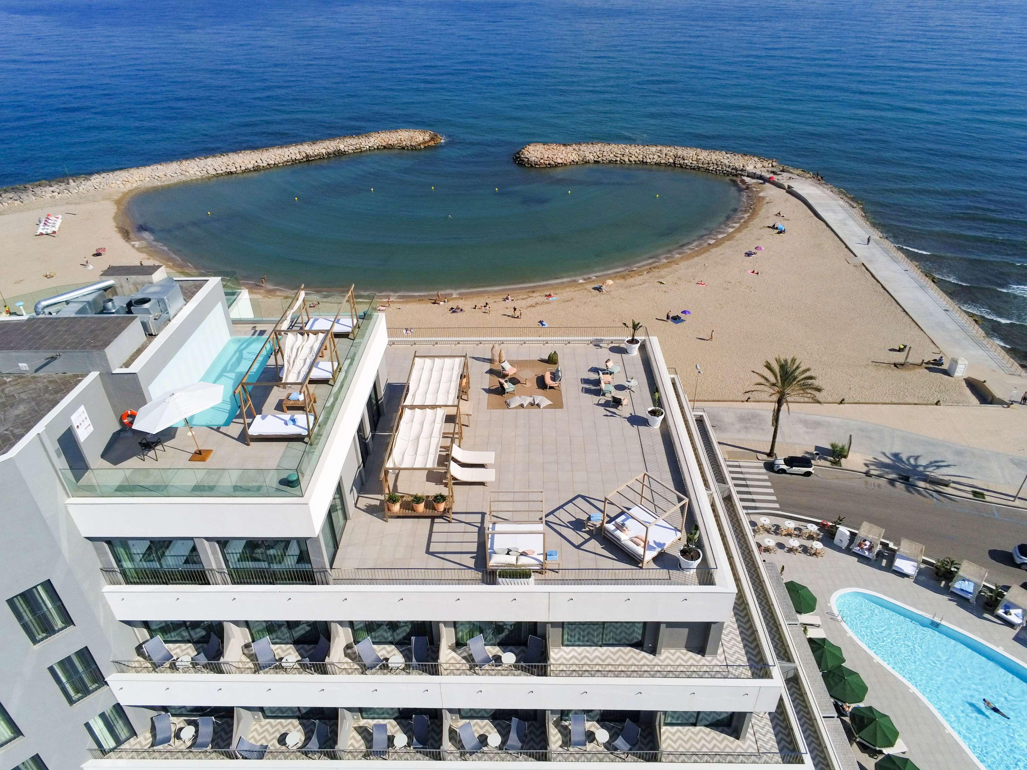 เอ็มอี ซิตเจส เตร์รามาร์ Hotel ซีเจส ภายนอก รูปภาพ Aerial view of the hotel