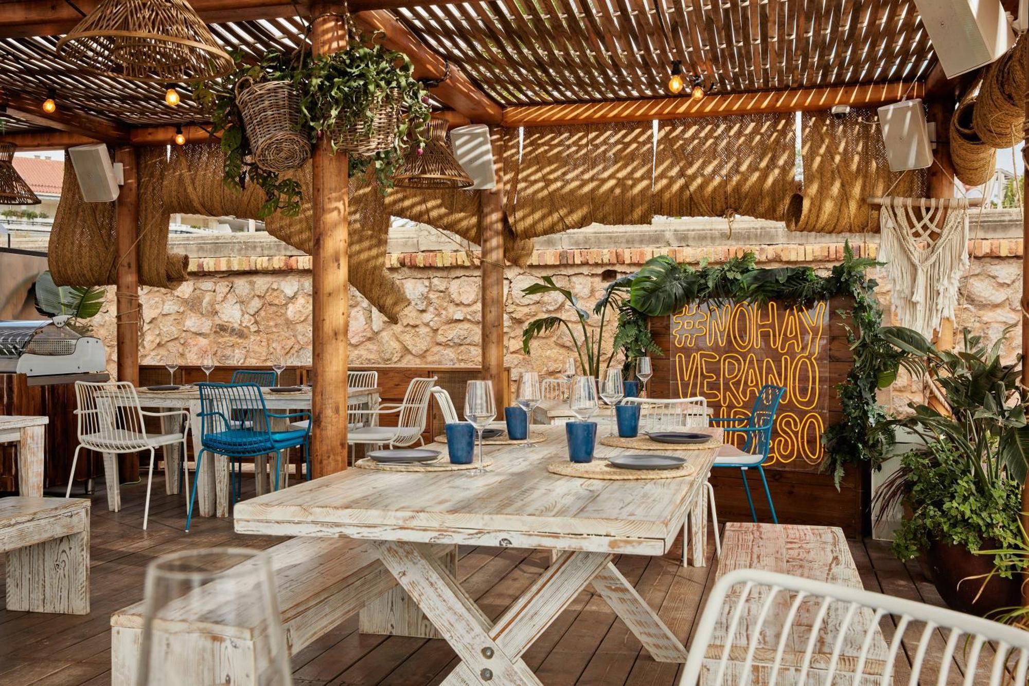 เอ็มอี ซิตเจส เตร์รามาร์ Hotel ซีเจส ภายนอก รูปภาพ Restaurant interior